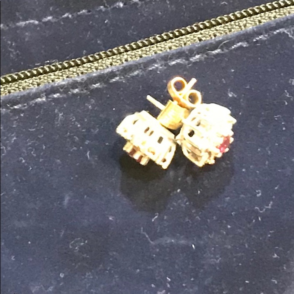 Diamonds and ruby earrings - Picture 3 of 13